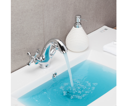 Смеситель для умывальника двухвентельный GAPPO литой гусак хром G1042 Фотография_3