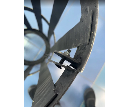 Сетка для камней Марк на трубу патина/золото 310х500 мм Фотография_2