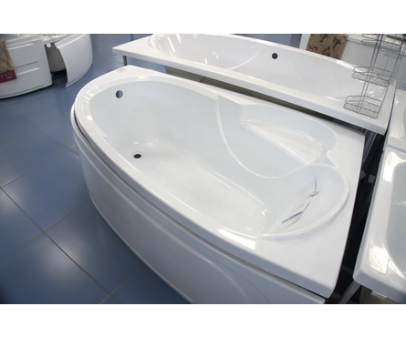 Ванна акриловая 1700х1000 мм левая (каркас+экран+сифон) Изабель ТРИТОН Фотография_3