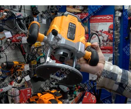 Фрезер вертикальный 1600 Вт, 30000 об/мин, цанга 6,8 мм DKR1600E DEKO Фотография_4