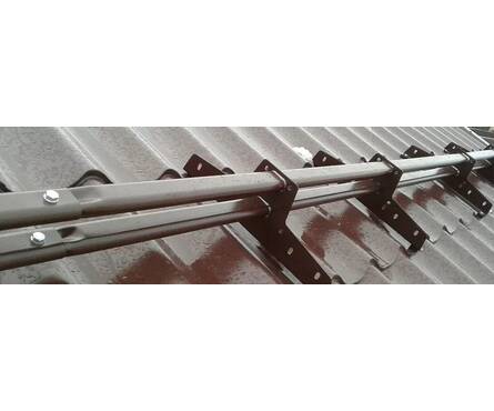 Снегозадержатель трубчатый овальный (компл. 4 опоры) 8017 коричневый 3 м Фотография_1