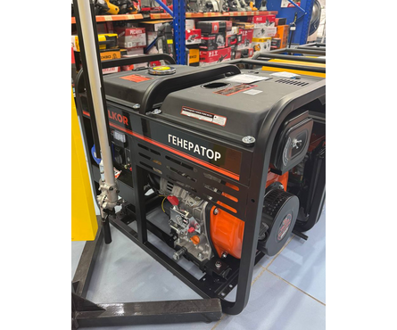 Генератор дизельный VALKOR VR-6500DE 5.5 кВт, 220 В, бак 12.5 л, электростартер, колеса Фотография_1