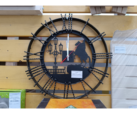 Часы кованные Санкт-Петербург ВЕЗУВИЙ Фотография_1