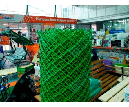 Сетка садовая Эконом, зеленая, ячейка 40x40 мм, 1.5x20 м Фотография_1