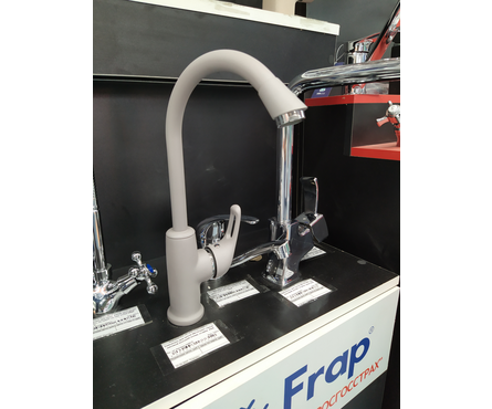 Смеситель для кухни однорычажный D&K высокий гусак серый матовый DA1372421 Фотография_4