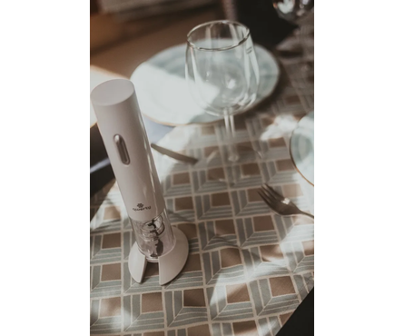 Электроштопор QWERTY белый, на батарейках, 4.5х24.5 см Фотография_2