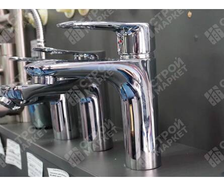 Смеситель для умывальника однорычажный MAGNUS литой гусак хром 8600 Фотография_3