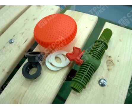 Душ летний для врезки в бак кран шар.1/2 лейка, пластик Фотография_1