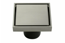 Трап сливной вертикальный выход D 50 мм латун. 100х100 мм матовый хром MAGNUS