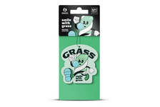 Ароматизатор автомобильный картонный подвесной Смайл мятная жвачка GRASS
