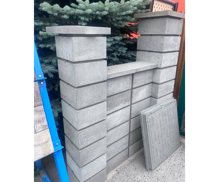 Парапет бетонный двухскатный 390x260x60 мм Фотография_1