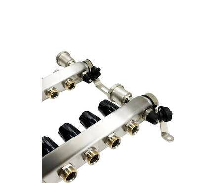 Коллекторная группа без расходомеров без кранов в сборе 8 вых 1х3/4 Фотография_2