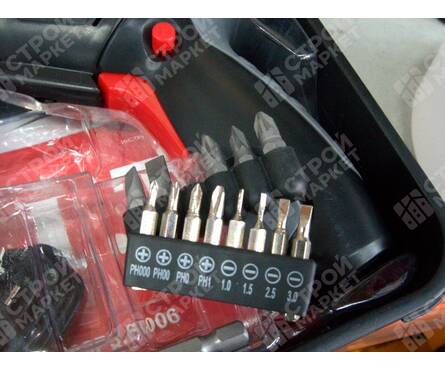 Аккумуляторная отвертка 3.6 В, встр Li акк. 1.3 Ач, 3.5 Нм. бит 15 шт, USB заряд., фонарик, кейс P.I.T. Фотография_10